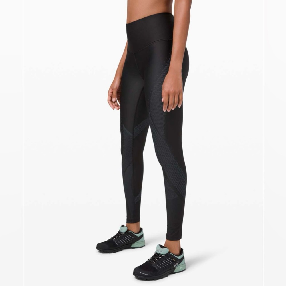 LULULEMON Mapped Out High-Rise Tight 28" - W5CZTS - Black / Iron Blue - Sz 4